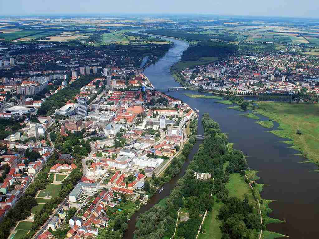Hotel & Restaurant Zur Alten Oder Frankfurt - Luftbild von Frankfurt Oder